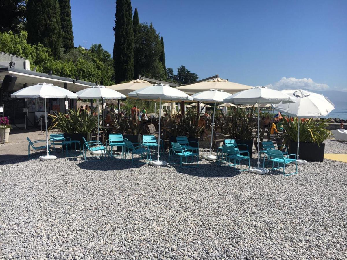 Apart-Hotel La Rocchetta ปาเดงเก ซุล การ์ดา ภายนอก รูปภาพ