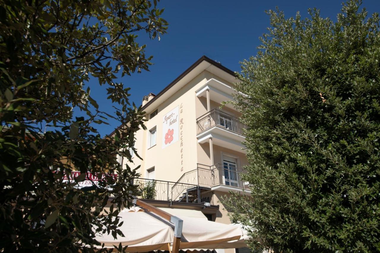 Apart-Hotel La Rocchetta ปาเดงเก ซุล การ์ดา ภายนอก รูปภาพ